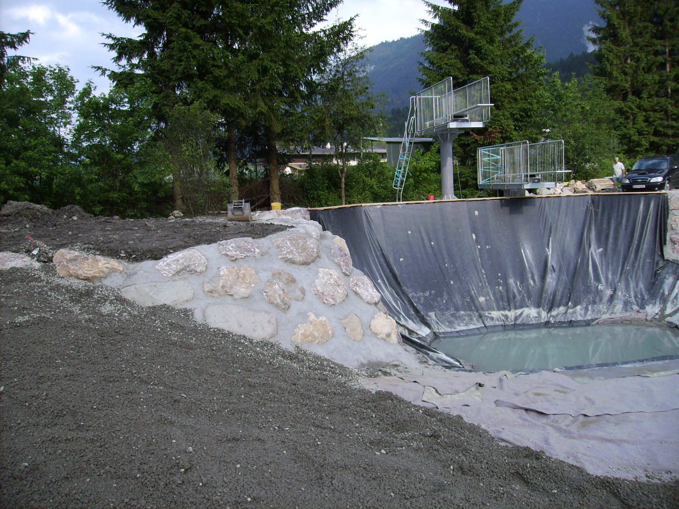 Verlegung der EPDM Folie LANZ Teichfolien, EPDM Kautschuk